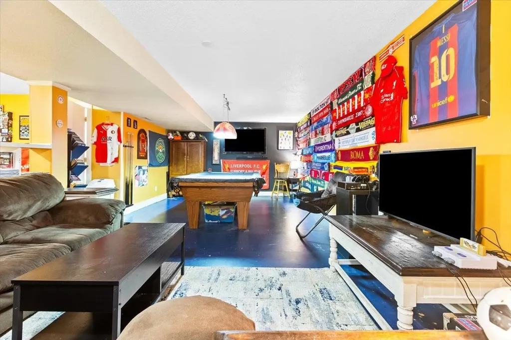 274 Scottsdale Road Newport City VT 05855