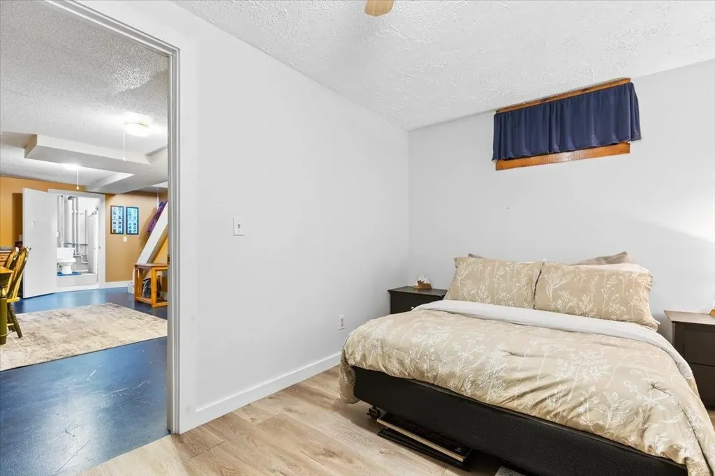 274 Scottsdale Road Newport City VT 05855