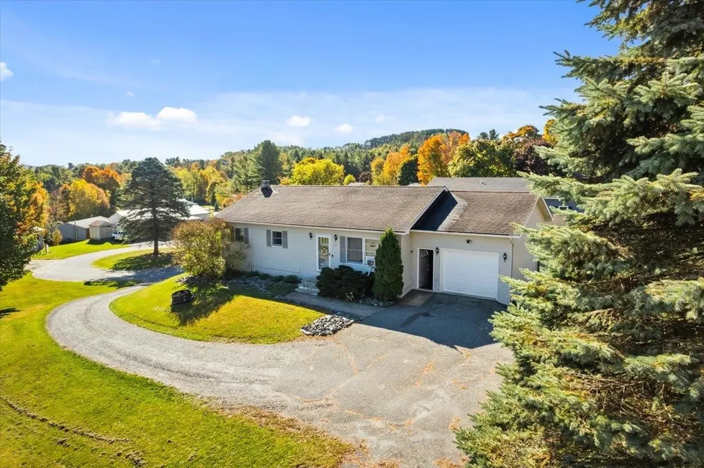 274 Scottsdale Road Newport City VT 05855