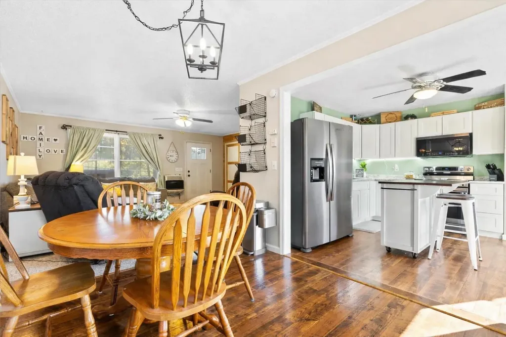 274 Scottsdale Road Newport City VT 05855