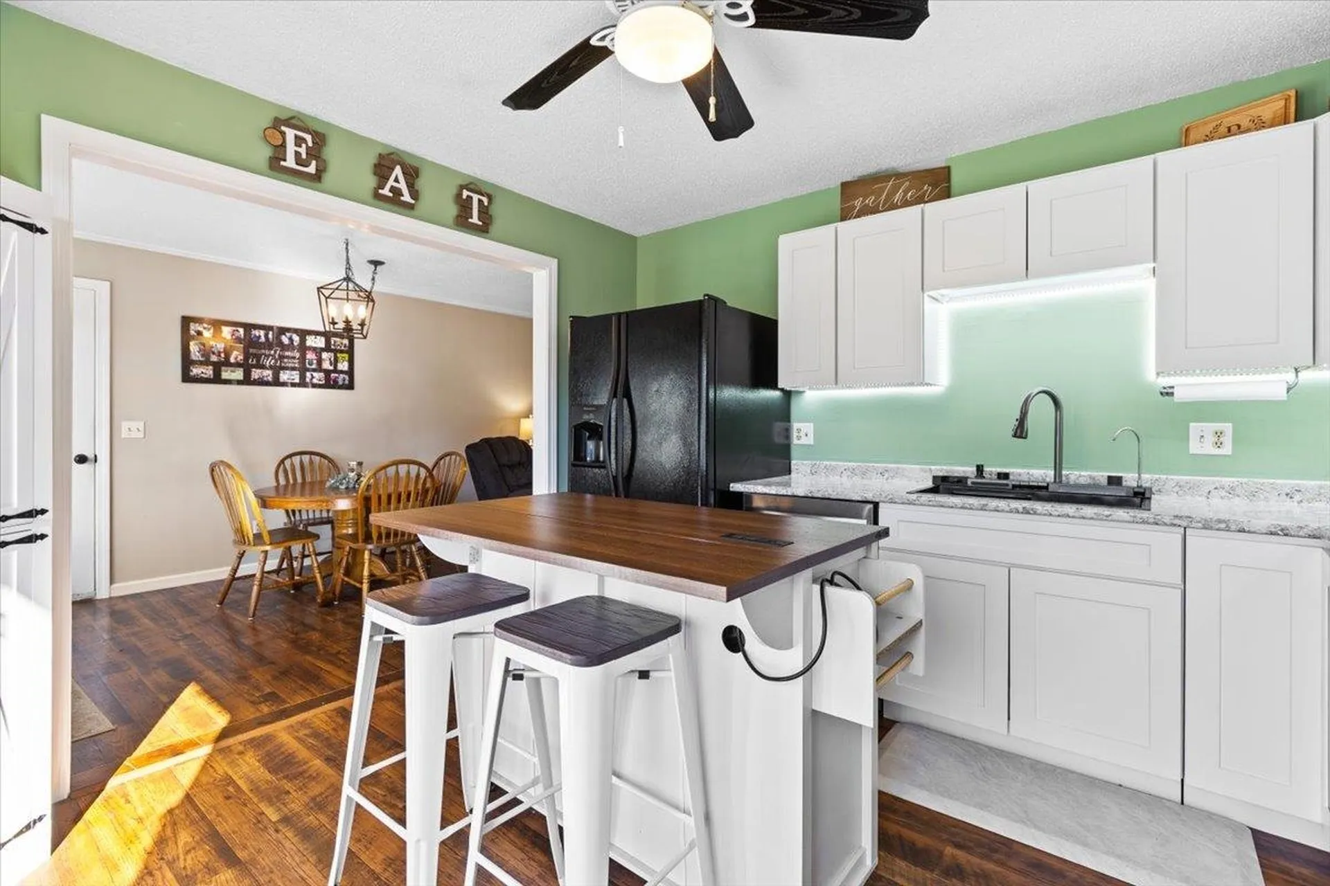 274 Scottsdale Road Newport City VT 05855