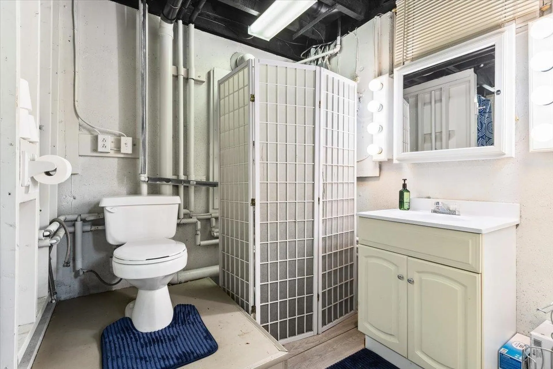 274 Scottsdale Road Newport City VT 05855