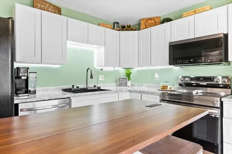 274 Scottsdale Road Newport City VT 05855