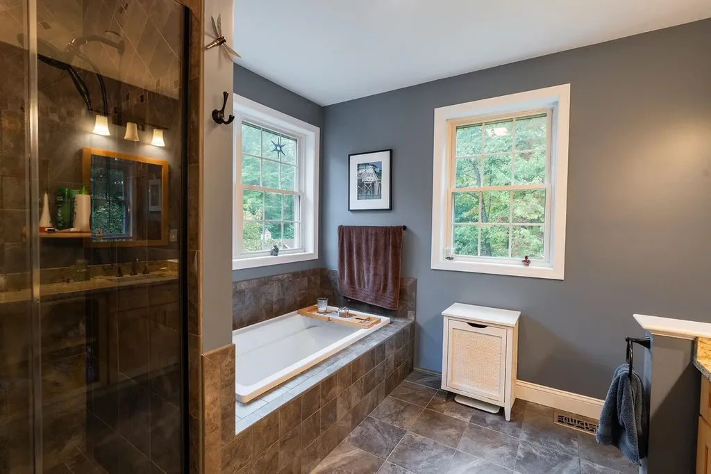 47 Cadran Crossing Milford NH 03055