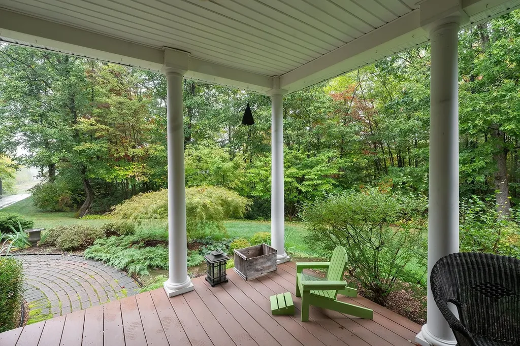 47 Cadran Crossing Milford NH 03055