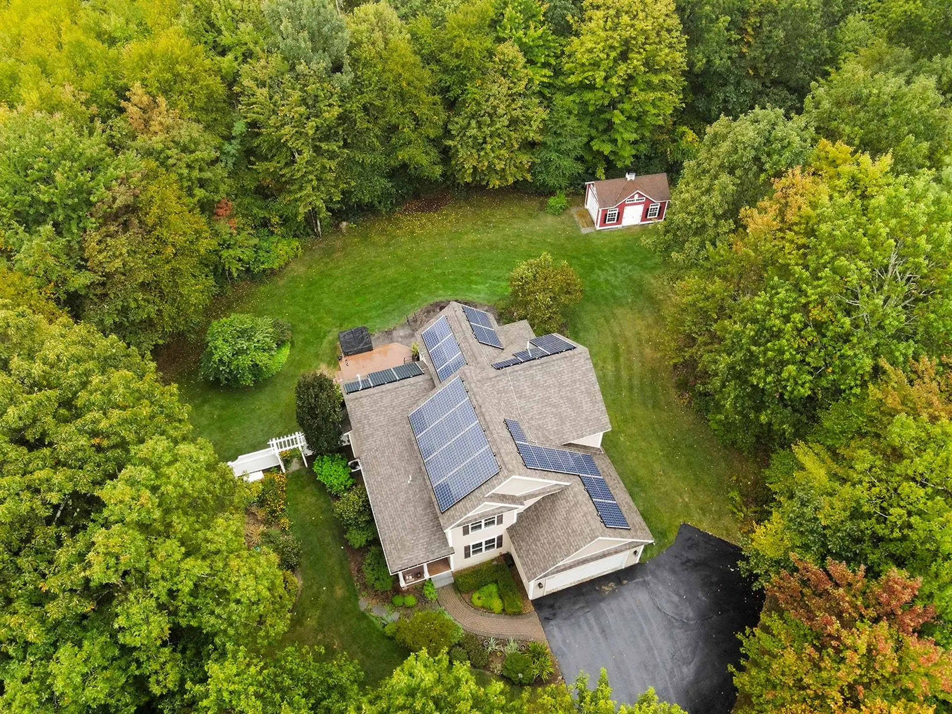 47 Cadran Crossing Milford NH 03055