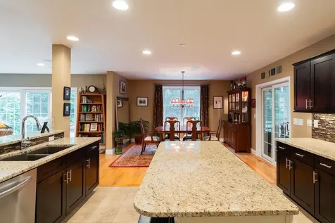 47 Cadran Crossing Milford NH 03055