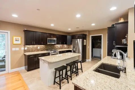 47 Cadran Crossing Milford NH 03055