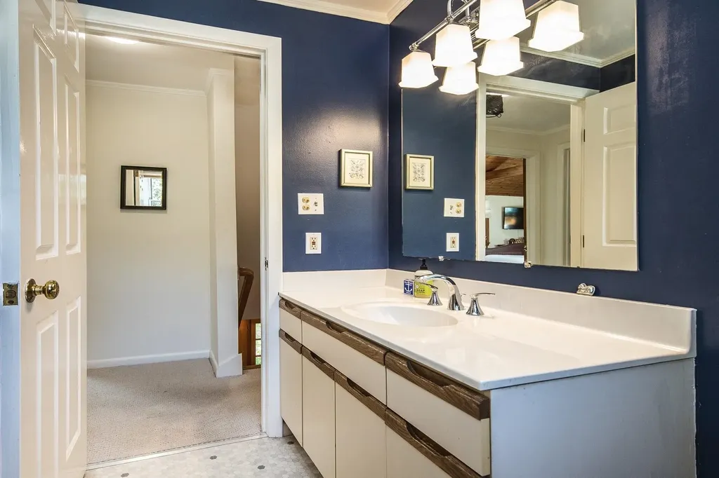 3 Orchard Drive Rutland City VT 05701