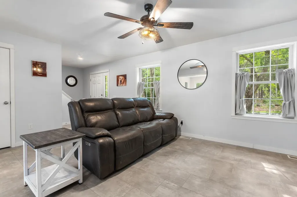 15 Dodge Hill Road Bennington NH 03442