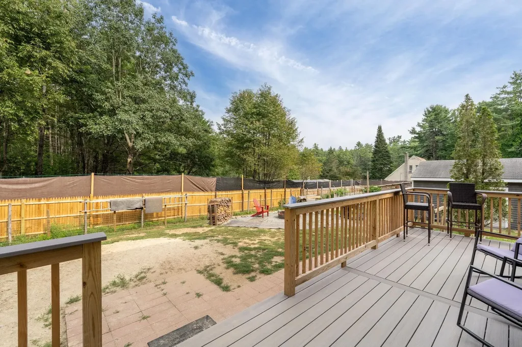 15 Dodge Hill Road Bennington NH 03442