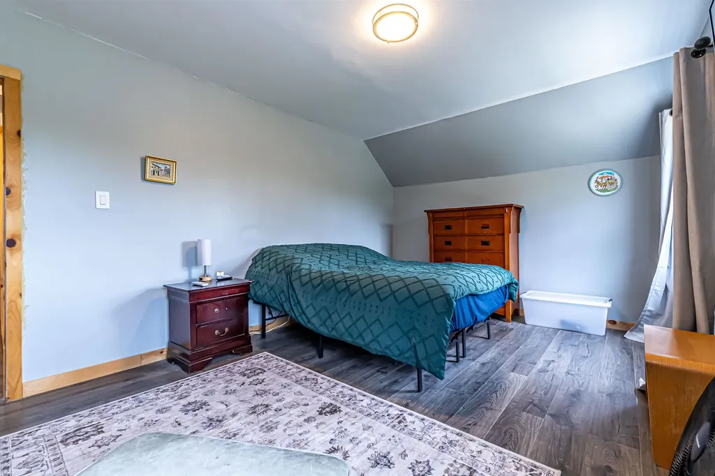 134 Hall Road Hillsborough NH 03244