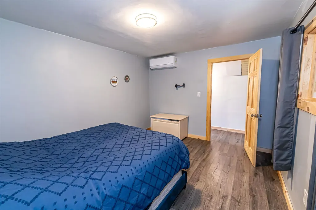 134 Hall Road Hillsborough NH 03244