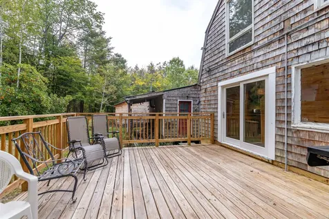 134 Hall Road Hillsborough NH 03244