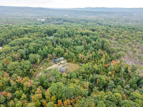 134 Hall Road Hillsborough NH 03244