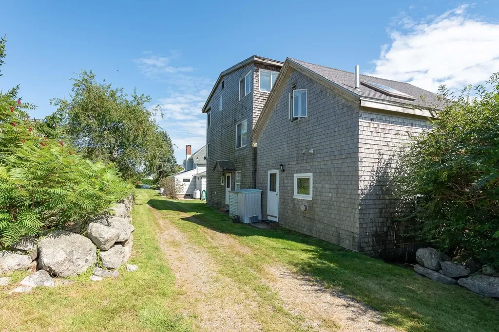 1497 Ocean Boulevard Rye NH 03870