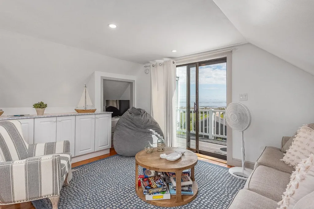 1497 Ocean Boulevard Rye NH 03870