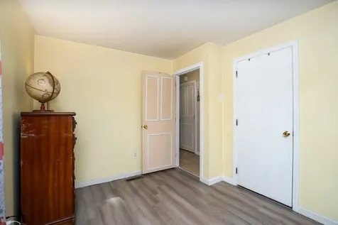 39 Prescott Road Raymond NH 03077