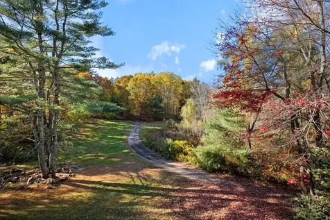 39 Prescott Road Raymond NH 03077