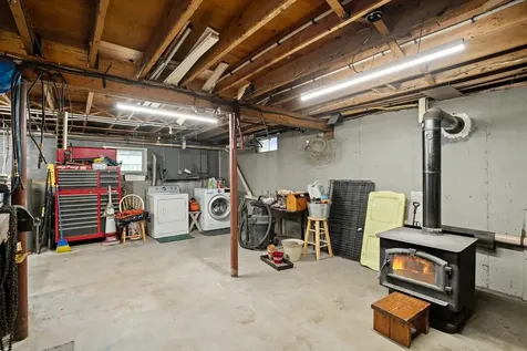 39 Prescott Road Raymond NH 03077