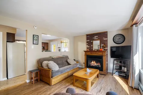 39 Prescott Road Raymond NH 03077