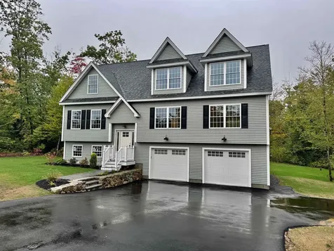 16 Elm Court Barrington NH 03825