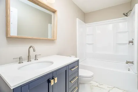 16 Quaker Road New Durham NH 03855