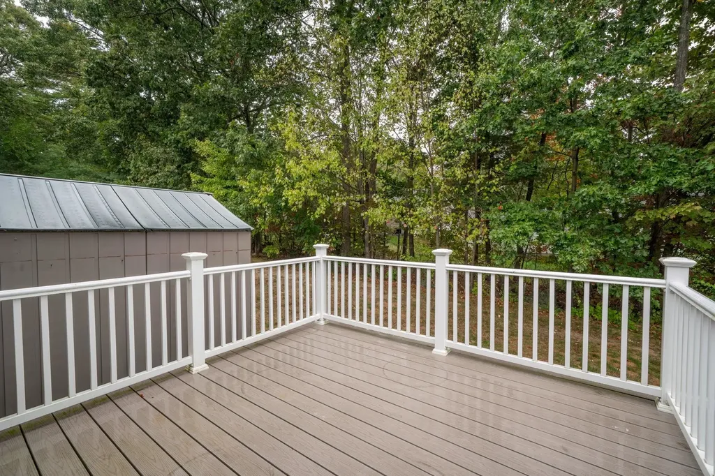 53 Heritage Way Manchester NH 03104