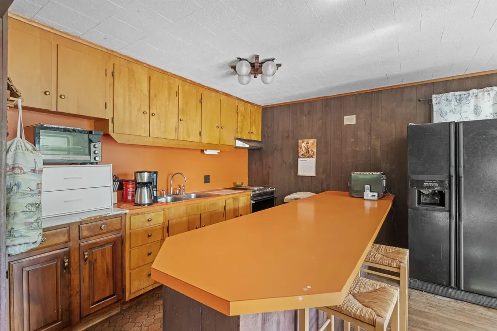 309 Waukeena Lake Road Danbury NH 03230