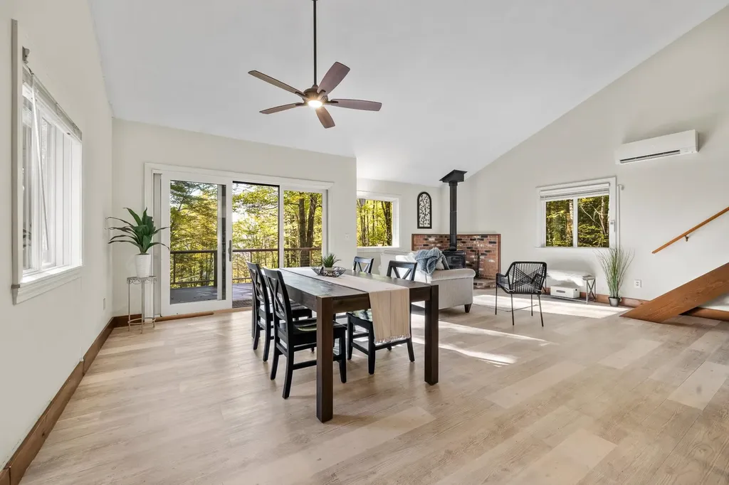 525 Morgan Road Hartford VT 05059