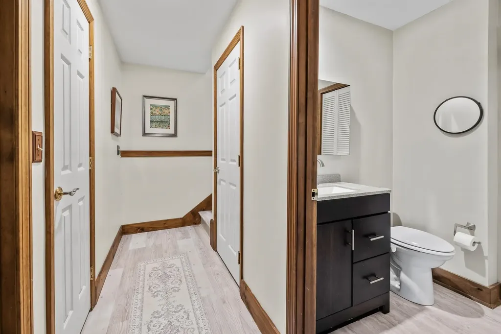 525 Morgan Road Hartford VT 05059