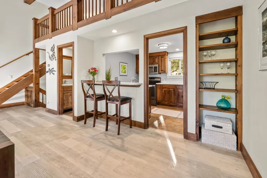 525 Morgan Road Hartford VT 05059