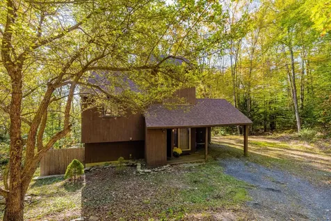 525 Morgan Road Hartford VT 05059