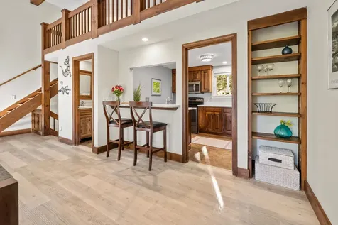 525 Morgan Road Hartford VT 05059