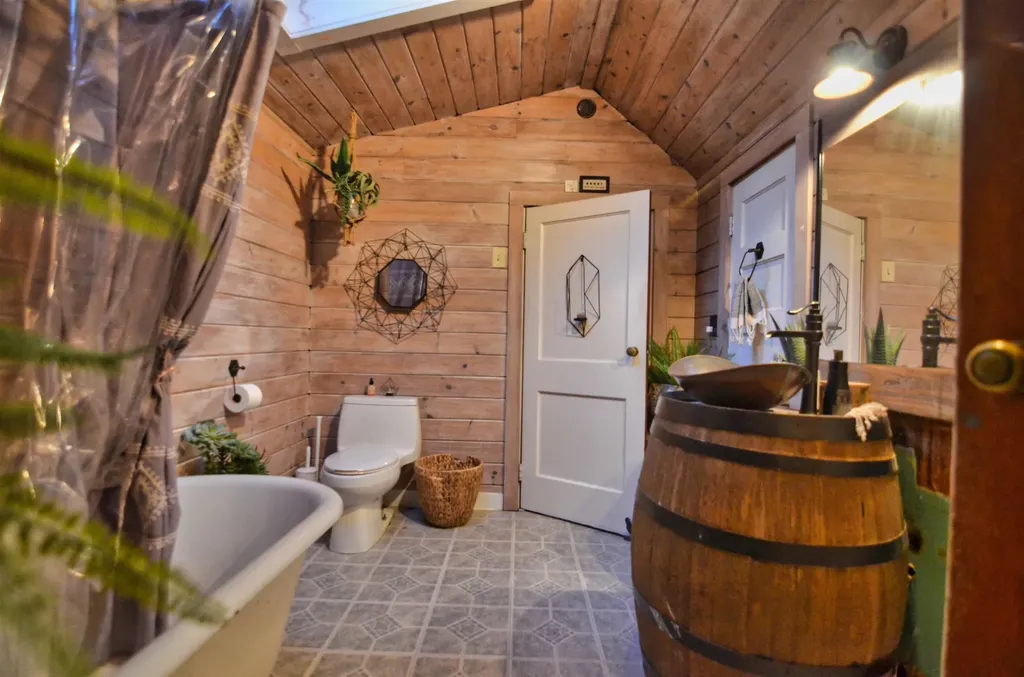 19 Ives Road Andover NH 03216