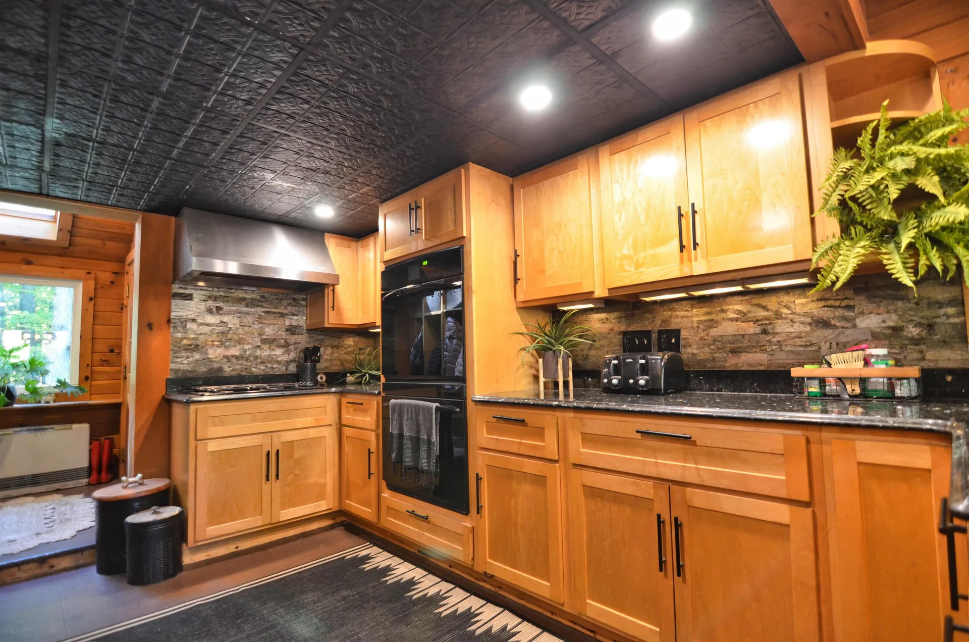 19 Ives Road Andover NH 03216