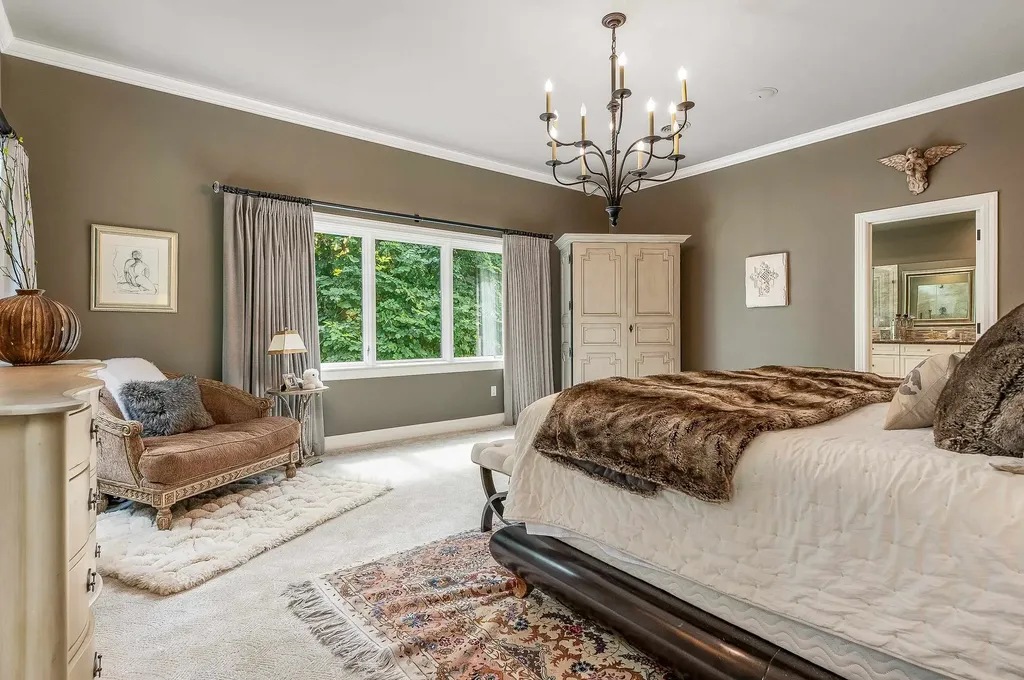 4 Sloans Brook Drive Exeter NH 03833