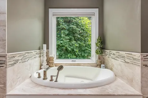 4 Sloans Brook Drive Exeter NH 03833