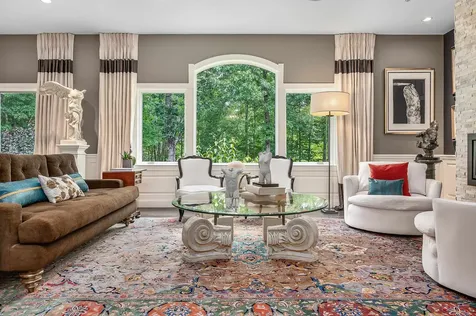 4 Sloans Brook Drive Exeter NH 03833