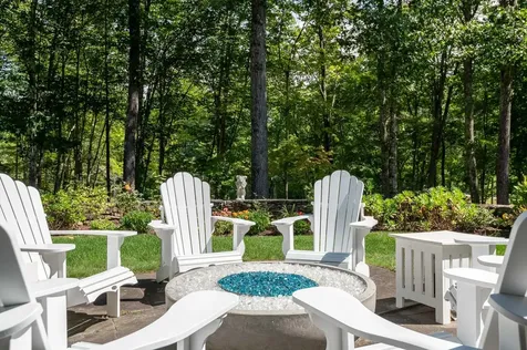 4 Sloans Brook Drive Exeter NH 03833