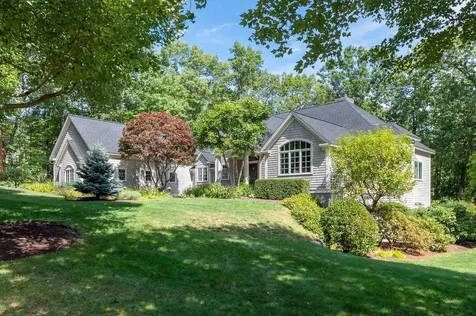 4 Sloans Brook Drive Exeter NH 03833