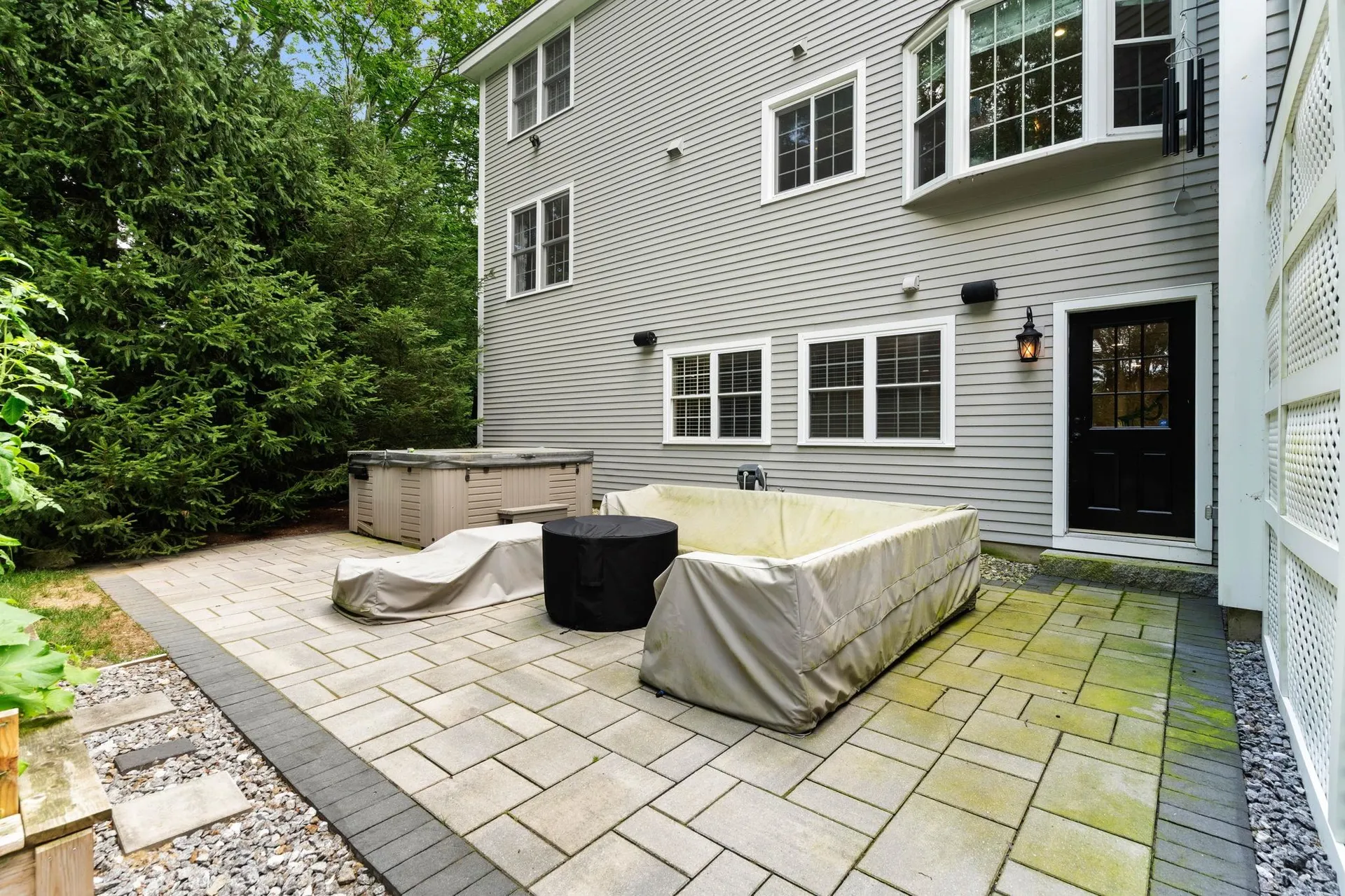 9 Cherry Lane Bedford NH 03110