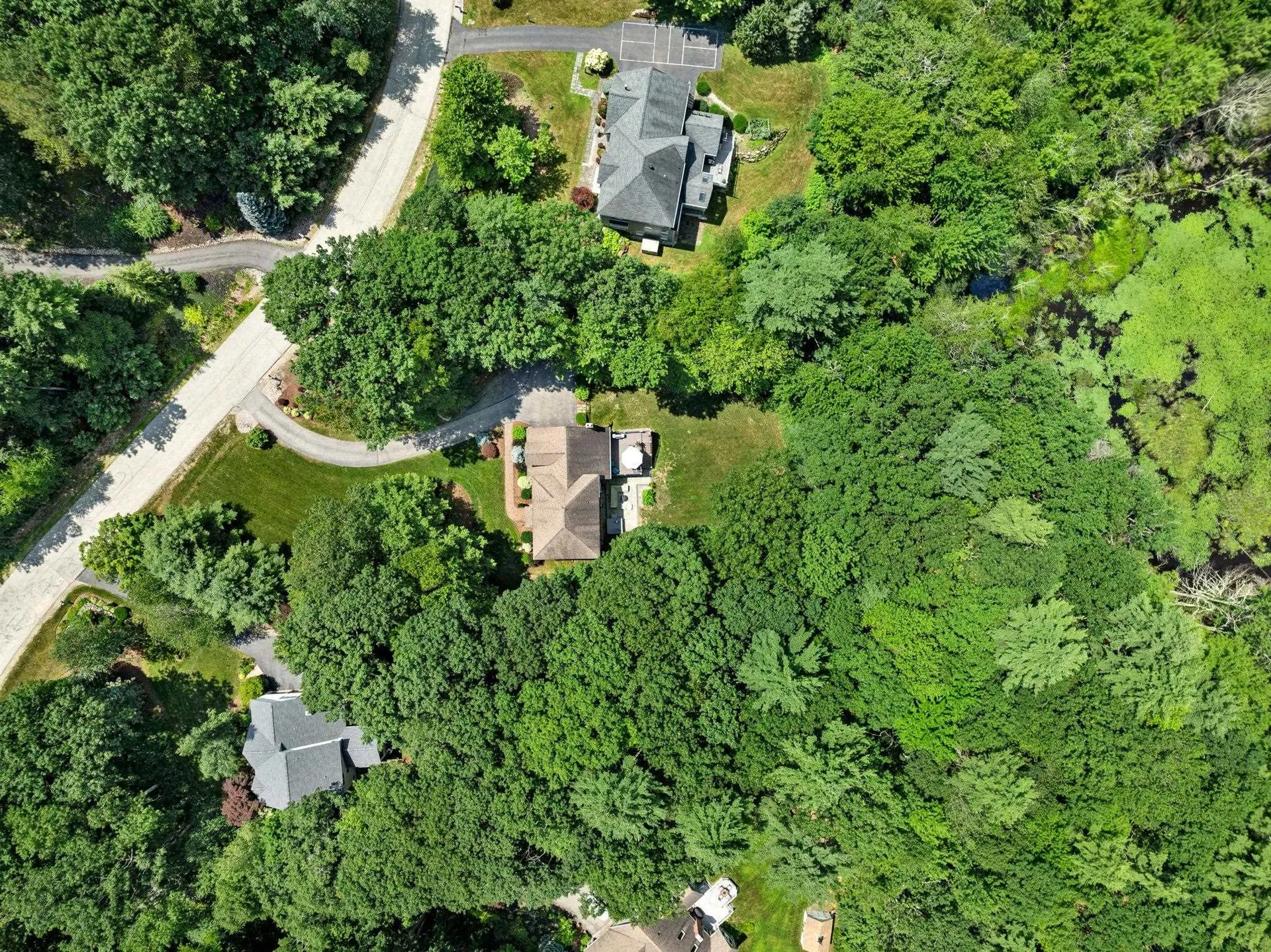 9 Cherry Lane Bedford NH 03110