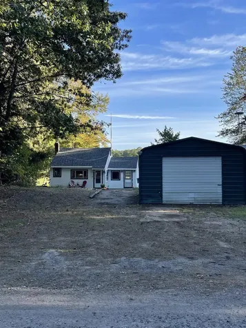 9 Circuit Drive Kingston NH 03848
