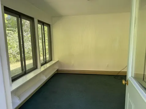 10 Lady Slipper Court Rochester NH 03837