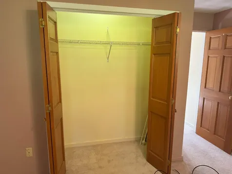 10 Lady Slipper Court Rochester NH 03837