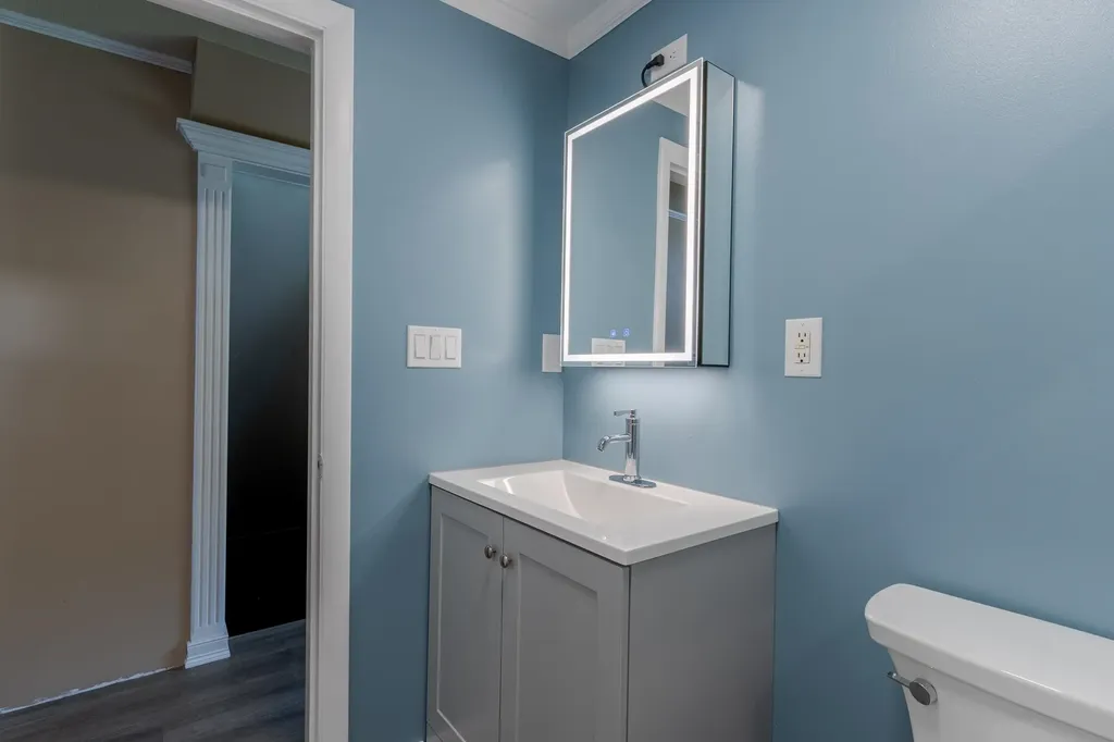 92 Old Rochester Road Dover NH 03820