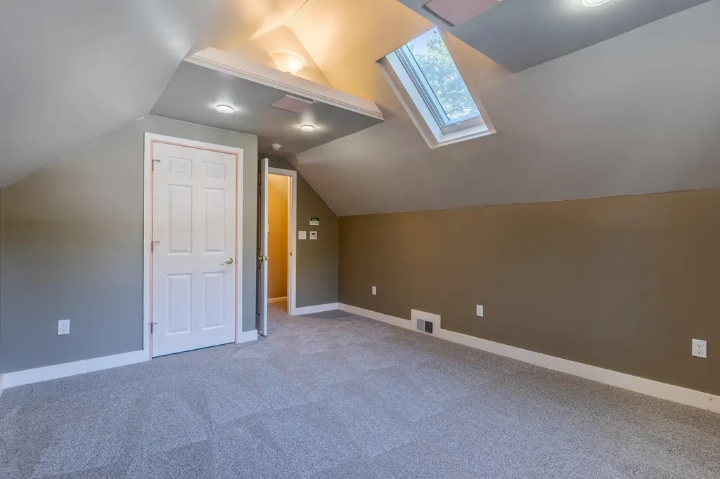 92 Old Rochester Road Dover NH 03820