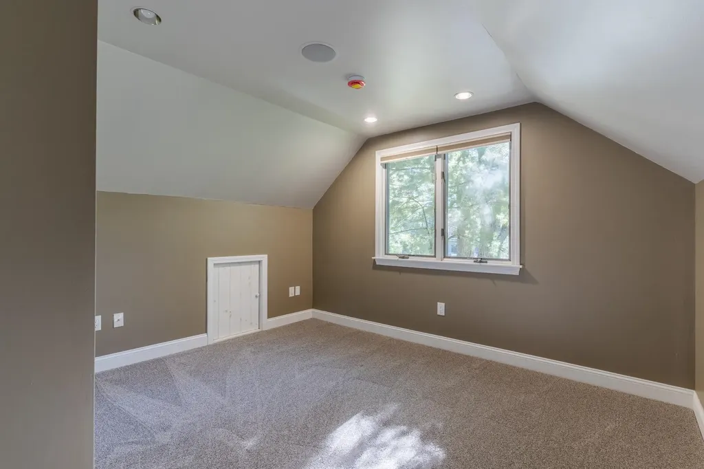 92 Old Rochester Road Dover NH 03820