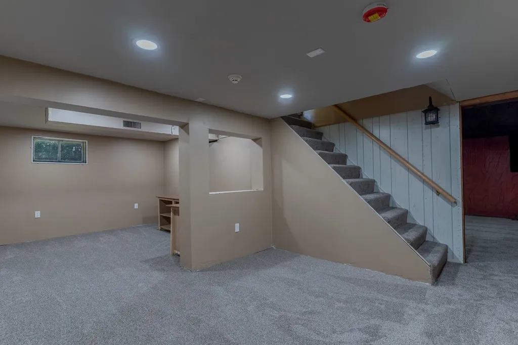 92 Old Rochester Road Dover NH 03820